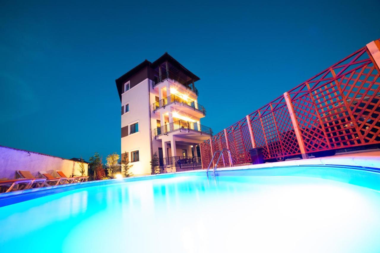 Breeze Villa Mamaia Nord Năvodari Exterior foto