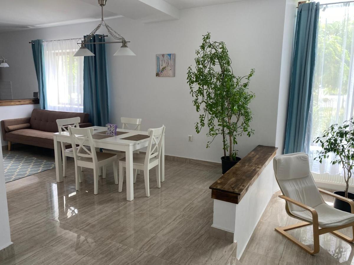 Breeze Villa Mamaia Nord Năvodari Exterior foto