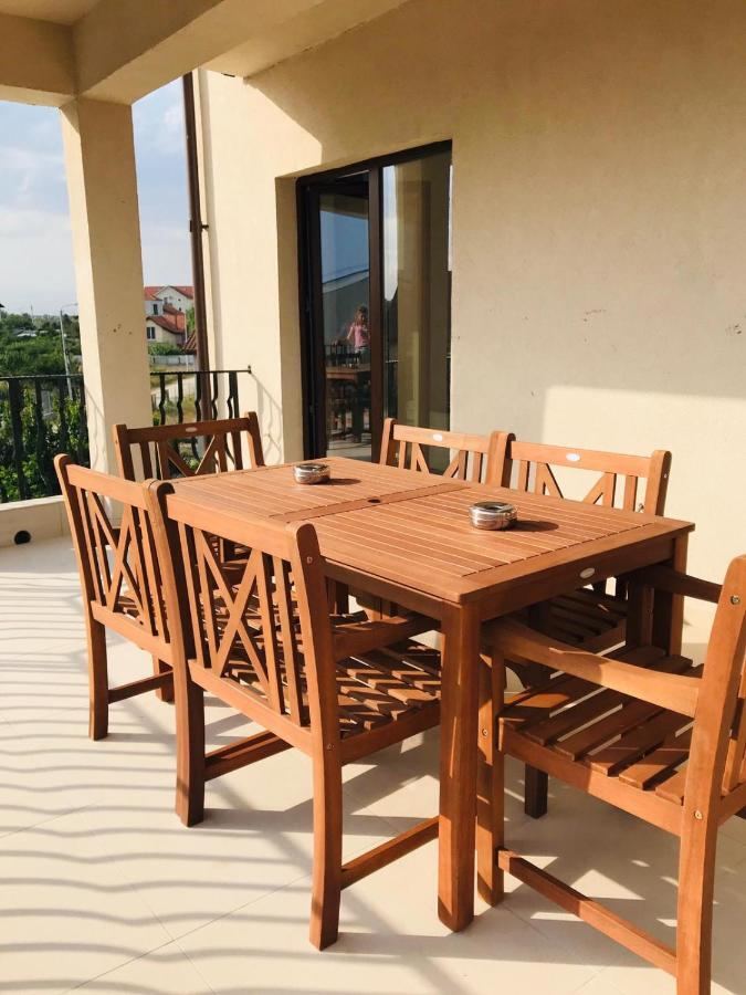 Breeze Villa Mamaia Nord Năvodari Exterior foto